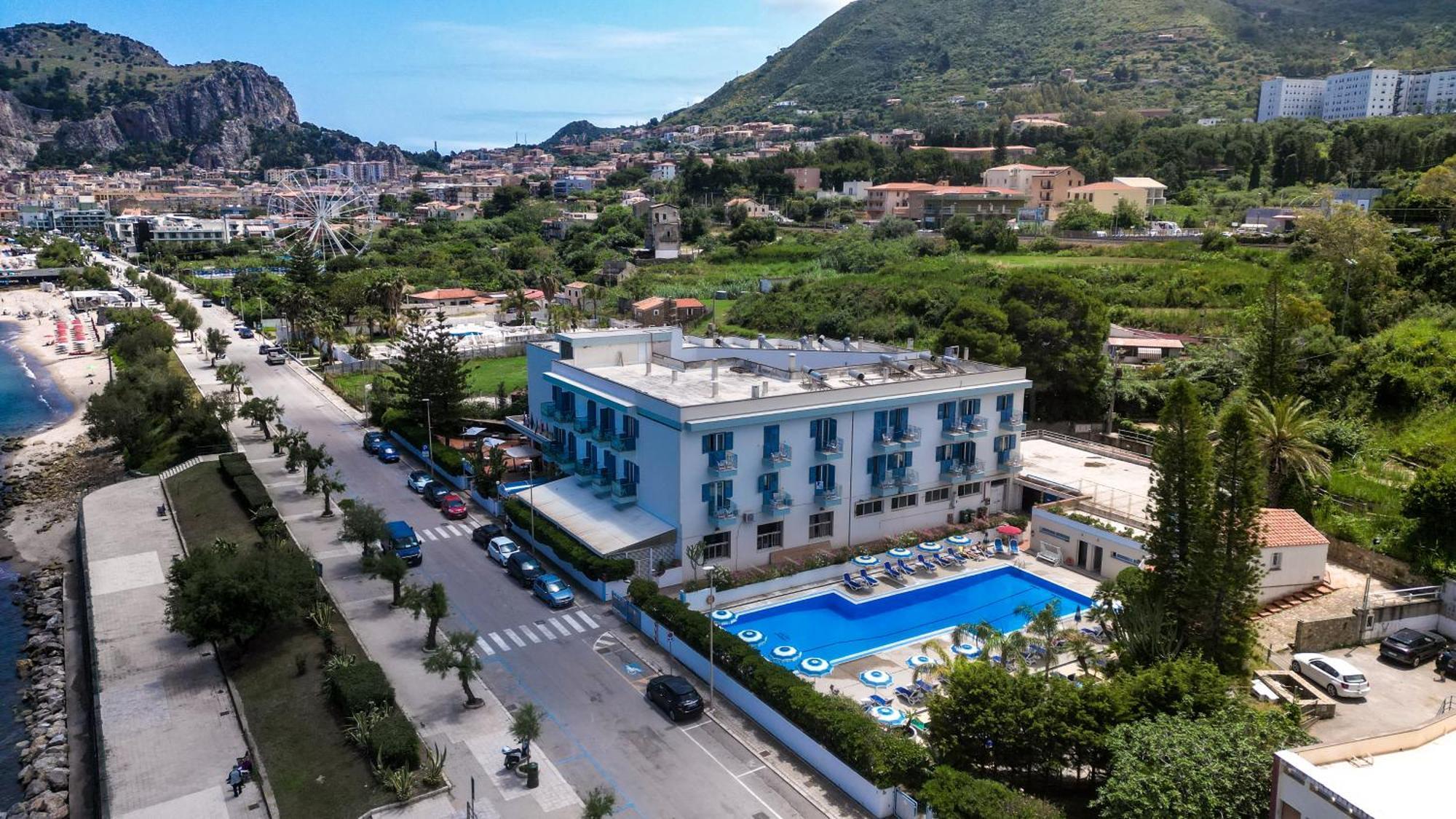 Hotel Tourist Cefalù Kültér fotó