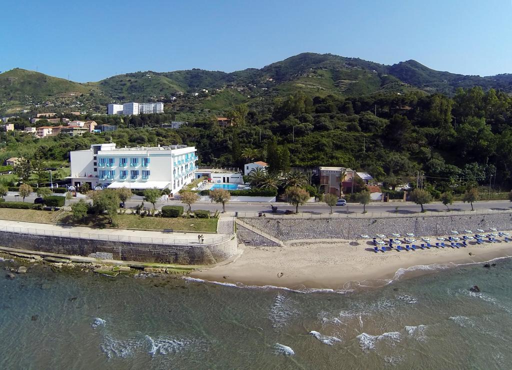 Hotel Tourist Cefalù Kültér fotó