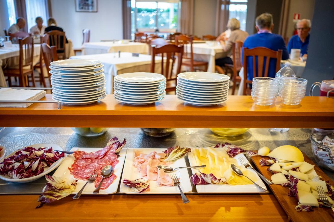 Hotel Tourist Cefalù Kültér fotó