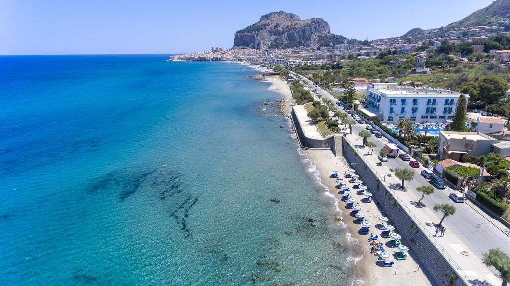 Hotel Tourist Cefalù Kültér fotó